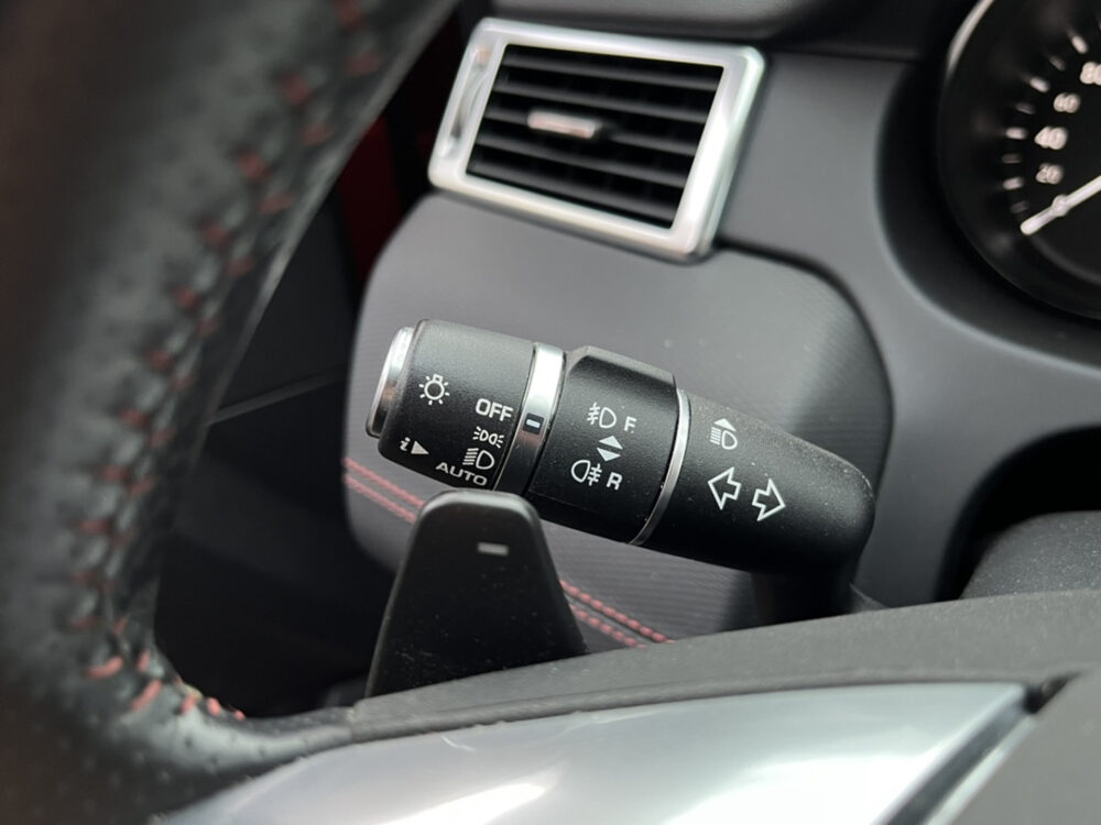 Land Rover Discovery Sport 2.0 Si4 Anniversary // HALF LEDER // XENON // Trekhaak // CAMERA // NAVI 20