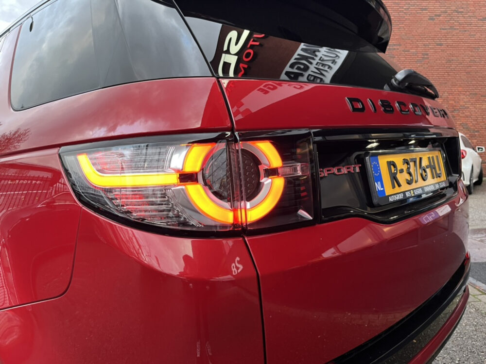 Land Rover Discovery Sport 2.0 Si4 Anniversary // HALF LEDER // XENON // Trekhaak // CAMERA // NAVI 9