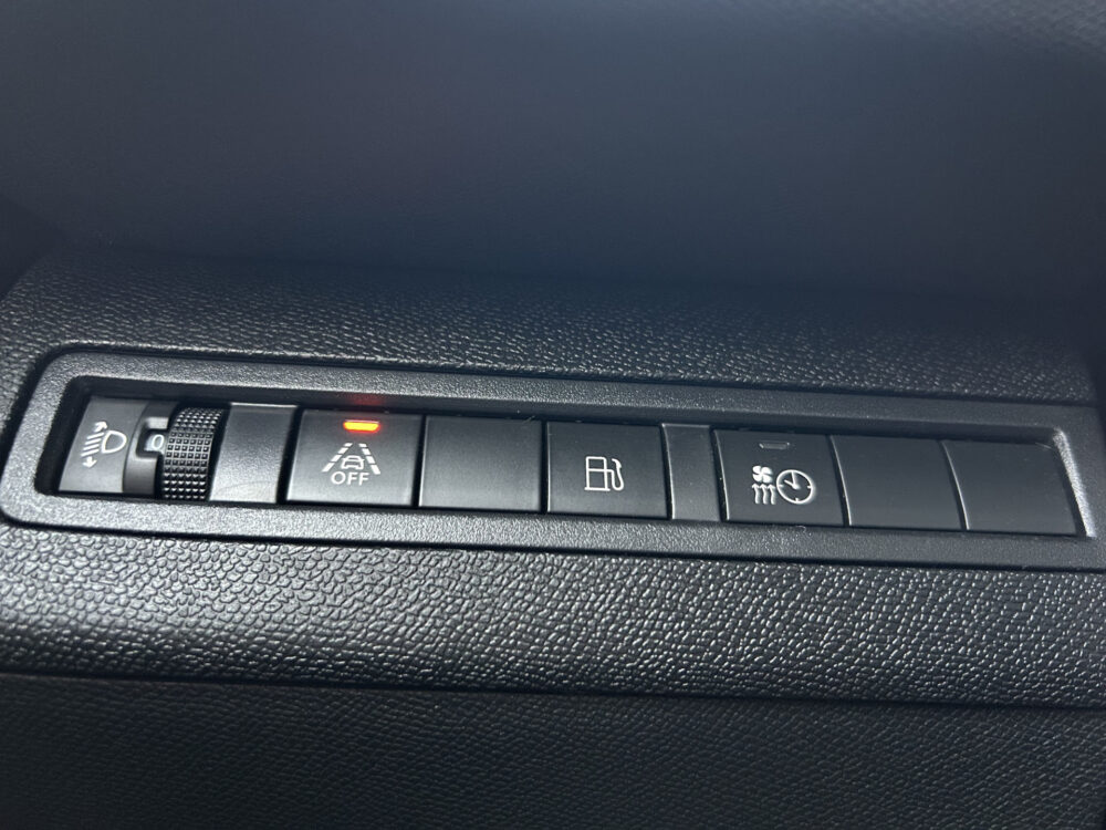 Peugeot 3008 1.6 HYbrid 225 Allure 1e EIGENAAR!! // FULL LED // APPLE CARPLAY / ANDROID AUTO // CAMERA // PDC V+A // STOELVERWARMING 21