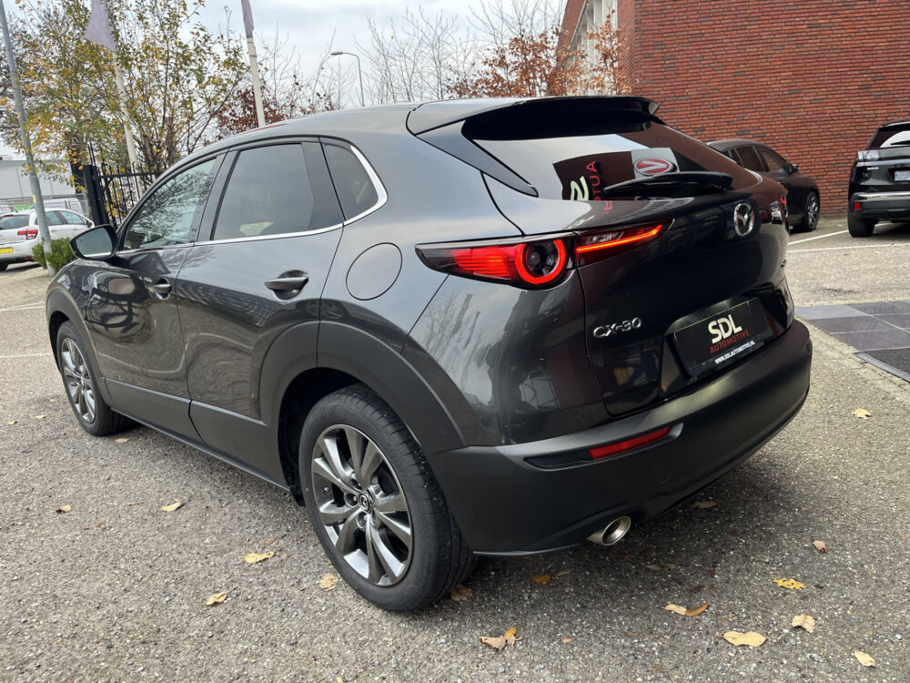 Mazda CX-30 2.0 e-SkyActiv-X M Hybrid Luxury // LEDER // ELEK.STOEL+GEHEUGEN // CAMERA // NAVI+CARPLAY // HEAD-UP DISPLAY // 3