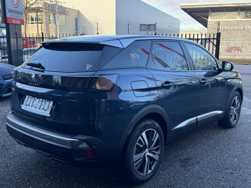 Peugeot 3008 1.6 HYbrid 225 Allure 1e EIGENAAR!! // FULL LED // APPLE CARPLAY / ANDROID AUTO // CAMERA // PDC V+A // 4