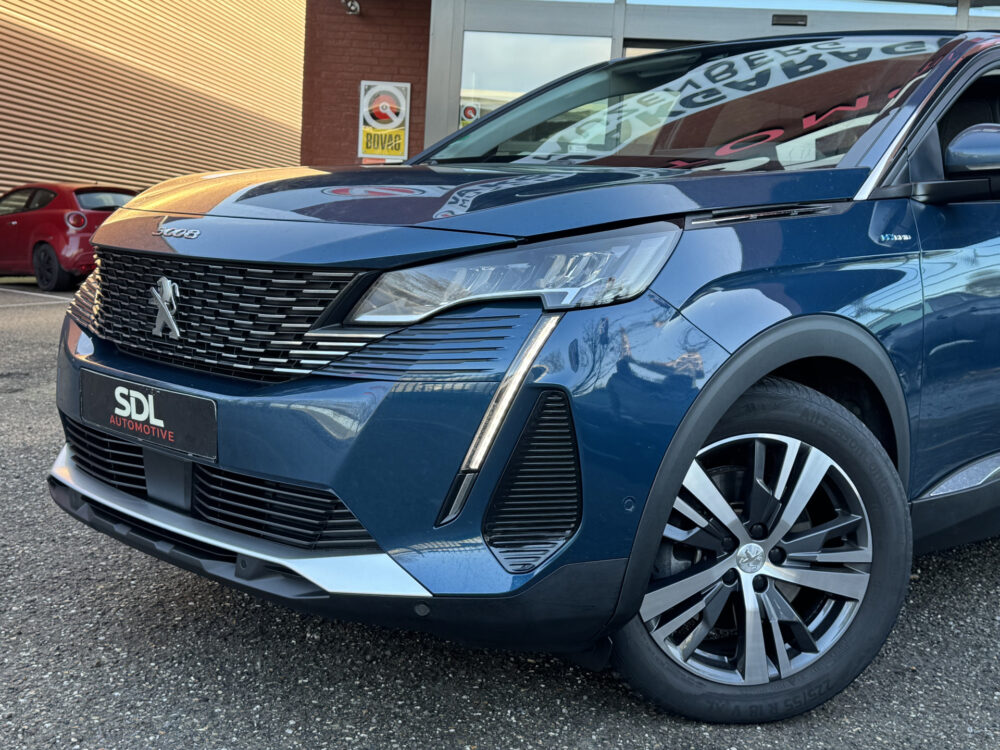 Peugeot 3008 1.6 HYbrid 225 Allure 1e EIGENAAR!! // FULL LED // APPLE CARPLAY / ANDROID AUTO // CAMERA // PDC V+A // 6