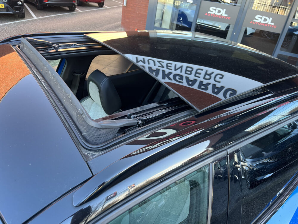 Peugeot e-2008 EV GT Pack 50 kWh // SCHUIF-KANTELDAK // DODEHOEK // LEDER-ALCANTARA // FULL LED // ADAPT. CRUISE // KEYLESS // 14