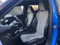 Peugeot e-2008 EV GT Pack 50 kWh // SCHUIF-KANTELDAK // DODEHOEK // LEDER-ALCANTARA // FULL LED // ADAPT. CRUISE // KEYLESS // 55