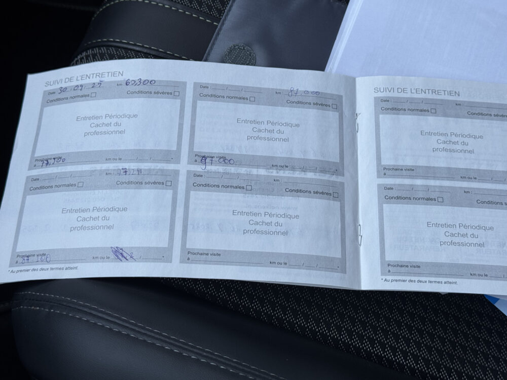 Peugeot 2008 1.2 PureTech GT-Line // NAVI // CAMERA // APPLE CARPLAY - ANDROID AUTO // CRUISE // TREKHAAK // LED KOPLAMPEN // 29