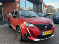 Peugeot 2008 1.2 PureTech GT-Line // NAVI // CAMERA // APPLE CARPLAY - ANDROID AUTO // CRUISE // TREKHAAK // LED KOPLAMPEN // 35