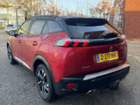 Peugeot 2008 1.2 PureTech GT-Line // NAVI // CAMERA // APPLE CARPLAY - ANDROID AUTO // CRUISE // TREKHAAK // LED KOPLAMPEN // 36