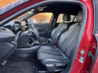 Peugeot 2008 1.2 PureTech GT-Line // NAVI // CAMERA // APPLE CARPLAY - ANDROID AUTO // CRUISE // TREKHAAK // LED KOPLAMPEN // 42