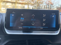 Peugeot 2008 1.2 PureTech GT-Line // NAVI // CAMERA // APPLE CARPLAY - ANDROID AUTO // CRUISE // TREKHAAK // LED KOPLAMPEN // 51