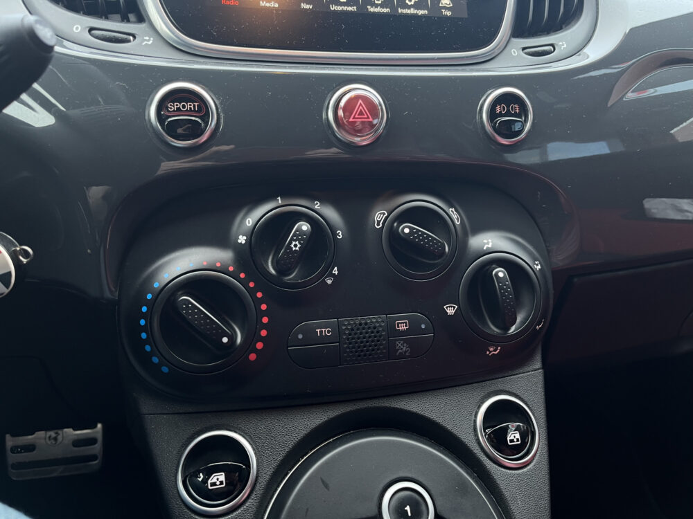 Abarth 595 1.4 T-Jet Turismo 146PK!! // LEDER // AIRCO // CRUISE // NAVI // PDC // 19