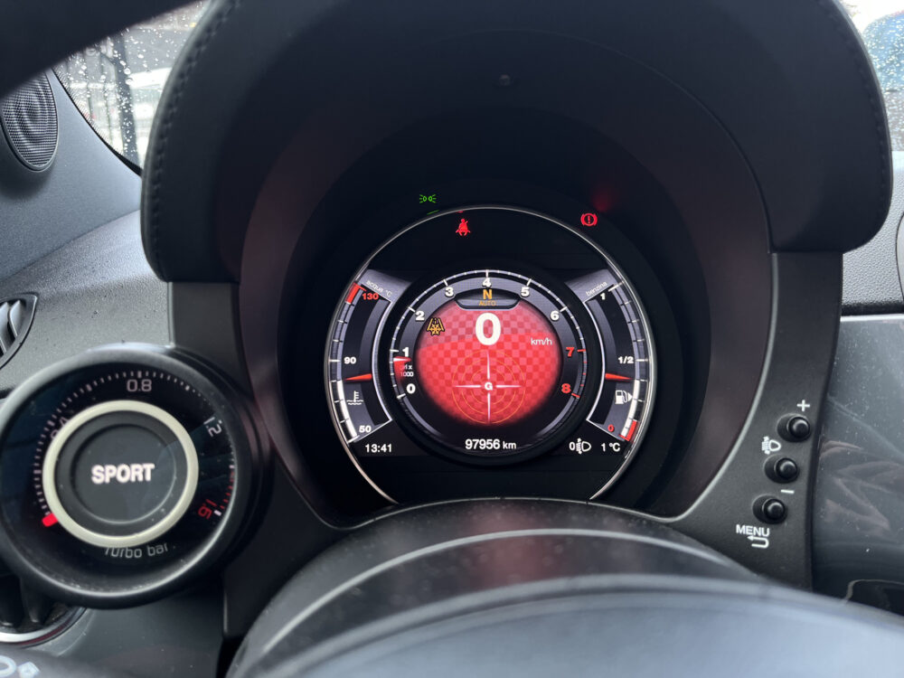 Abarth 595 1.4 T-Jet Turismo 146PK!! // LEDER // AIRCO // CRUISE // NAVI // PDC // 23