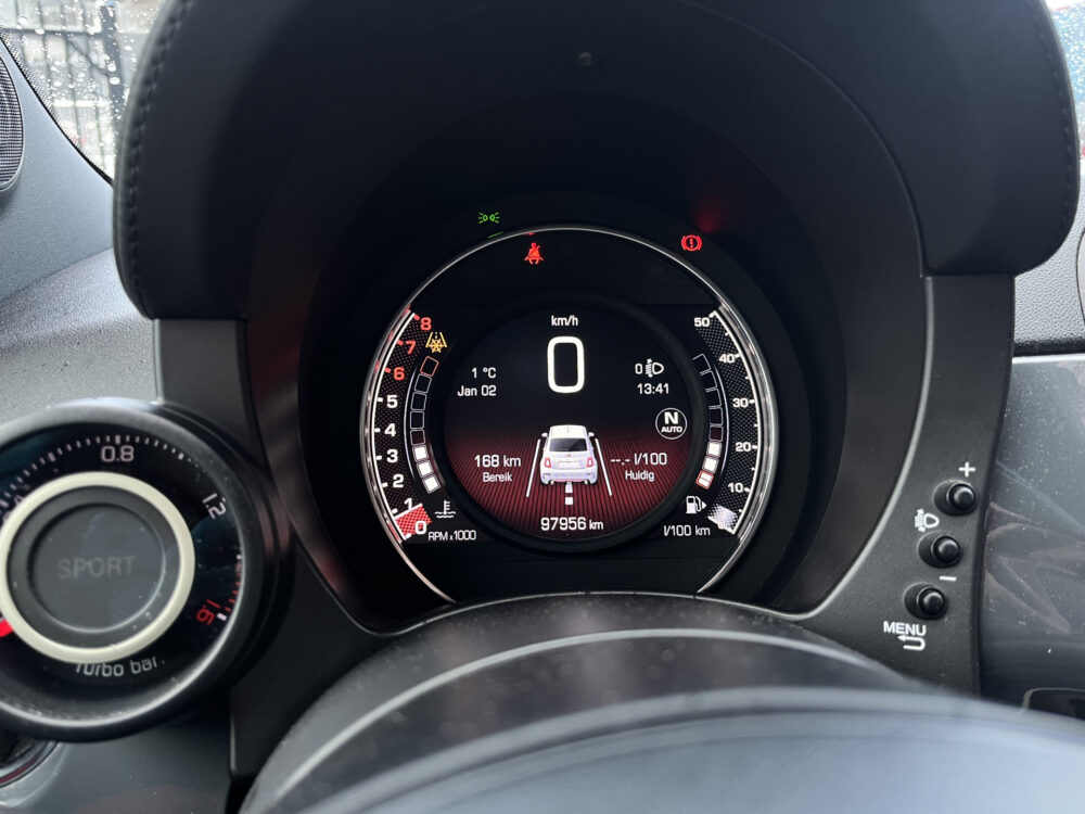 Abarth 595 1.4 T-Jet Turismo 146PK!! // LEDER // AIRCO // CRUISE // NAVI // PDC // 24