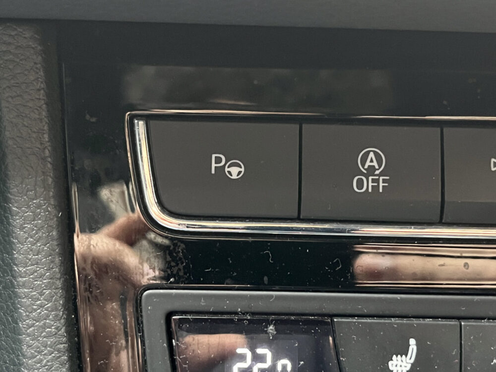 SEAT Ateca 1.4 EcoTSI Xcellence // APPLE CARPLAY - ANDROID AUTO // CAMERA // CRUISE // DODENHOEK SENSOR // ELEK. ACHTERKLEP // 22