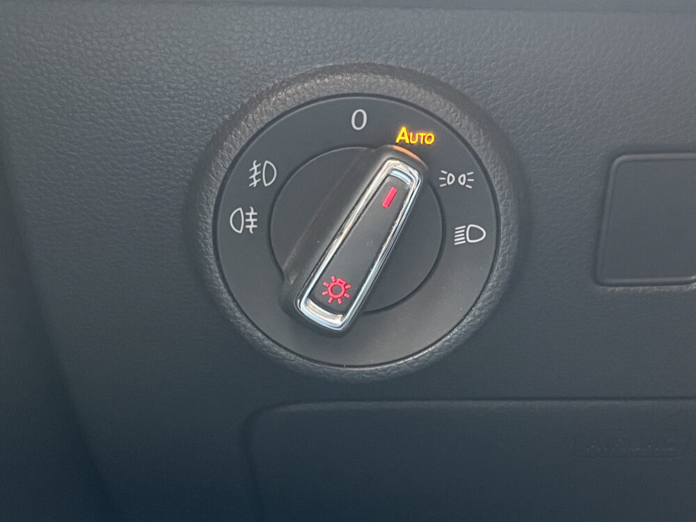 SEAT Ateca 1.4 EcoTSI Xcellence // APPLE CARPLAY - ANDROID AUTO // CAMERA // CRUISE // DODENHOEK SENSOR // ELEK. ACHTERKLEP // 27