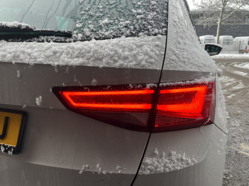 SEAT Ateca 1.4 EcoTSI Xcellence // APPLE CARPLAY - ANDROID AUTO // CAMERA // CRUISE // DODENHOEK SENSOR // ELEK. ACHTERKLEP // 6