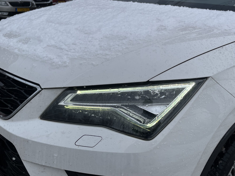 SEAT Ateca 1.4 EcoTSI Xcellence // APPLE CARPLAY - ANDROID AUTO // CAMERA // CRUISE // DODENHOEK SENSOR // ELEK. ACHTERKLEP // 7