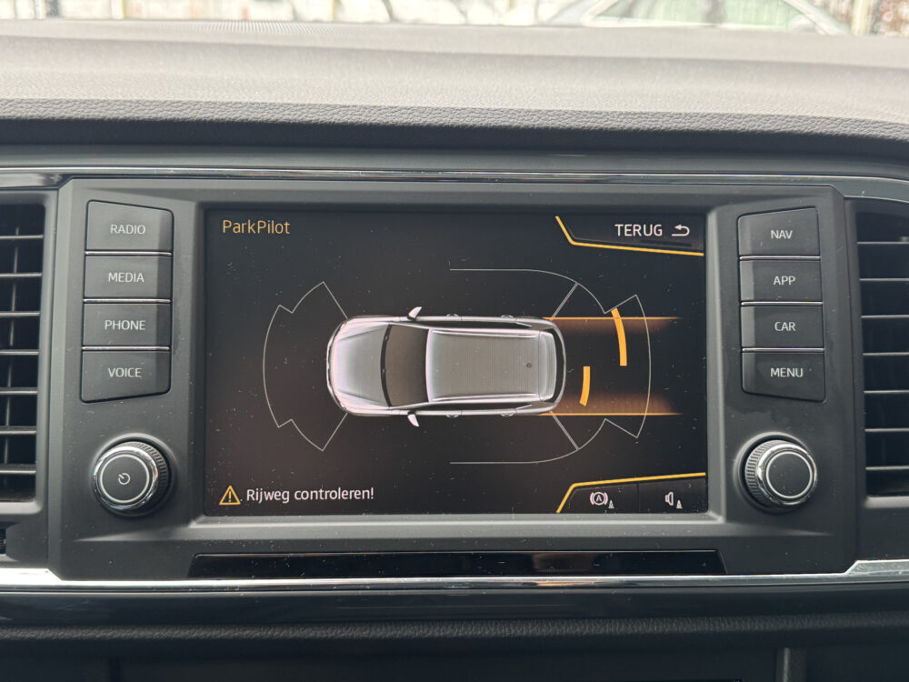 SEAT Ateca 1.4 EcoTSI Style // NAVI // PDC V + A // ADAPTIVE CRUISE // CLIMA // DAB RADIO // ELEK. ACHTERKLEP // 14