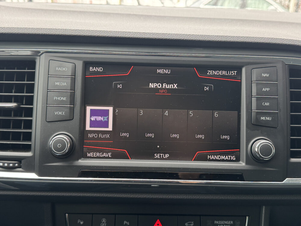 SEAT Ateca 1.4 EcoTSI Style // NAVI // PDC V + A // ADAPTIVE CRUISE // CLIMA // DAB RADIO // ELEK. ACHTERKLEP // 16