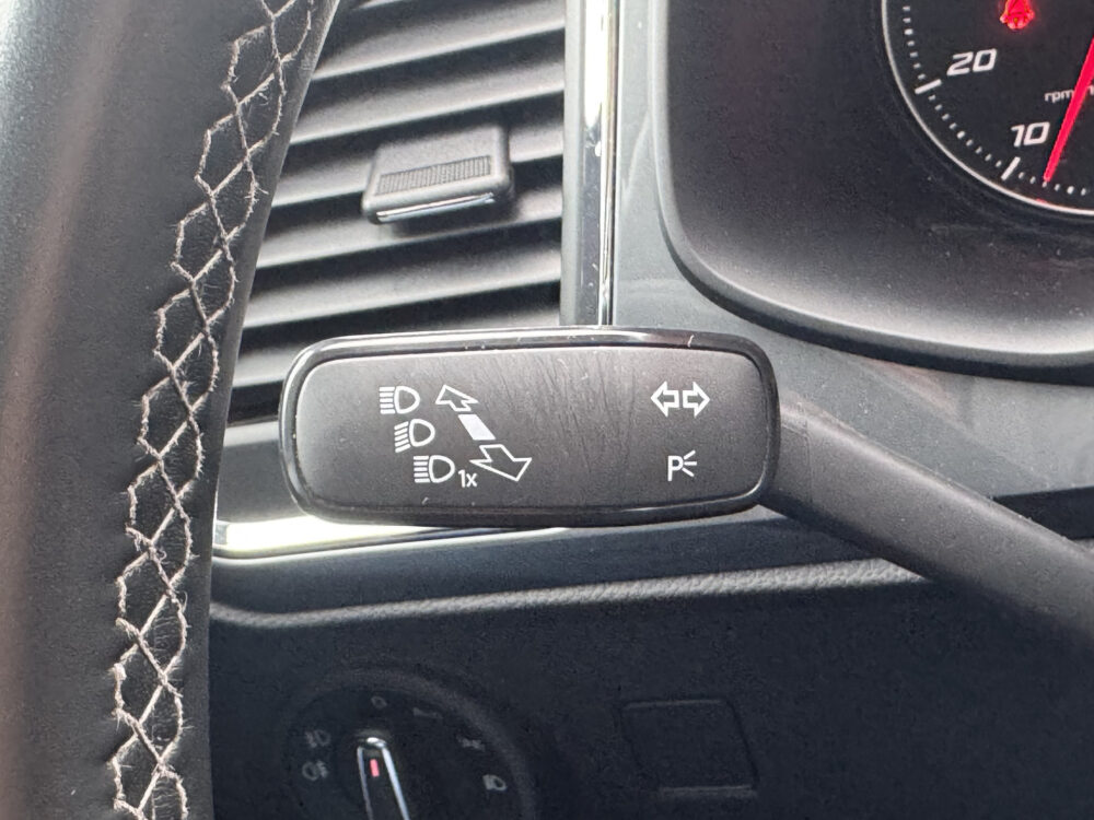 SEAT Ateca 1.4 EcoTSI Style // NAVI // PDC V + A // ADAPTIVE CRUISE // CLIMA // DAB RADIO // ELEK. ACHTERKLEP // 21