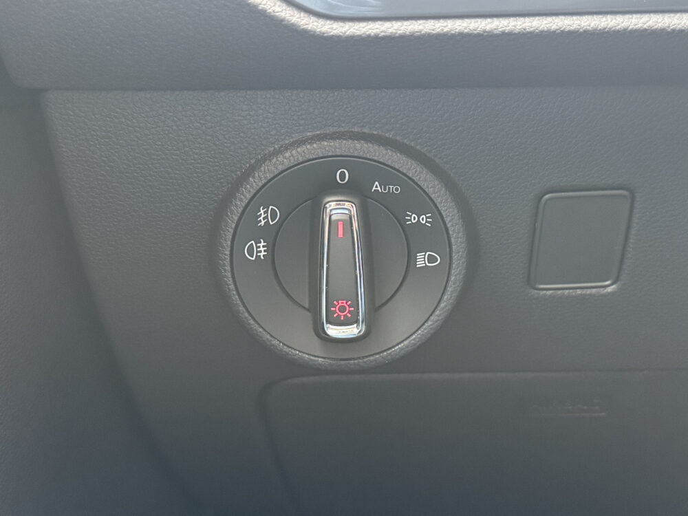 SEAT Ateca 1.4 EcoTSI Style // NAVI // PDC V + A // ADAPTIVE CRUISE // CLIMA // DAB RADIO // ELEK. ACHTERKLEP // 23