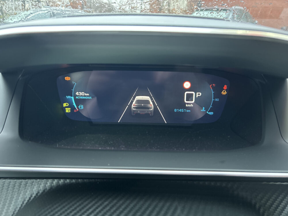 Peugeot 208 1.2 PureTech GT 131 PK!! // FULL LED // NAVI + CAMERA // APPLE CARPLAY / ANDROID AUTO // PDC V+A 33