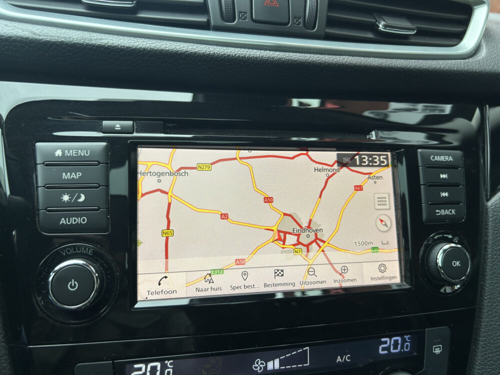 Nissan QASHQAI 1.3 DIG-T Design Edition // NAVI // CAMERA // PANO DAK // KEY LESS // STOELVERWARMING // 16