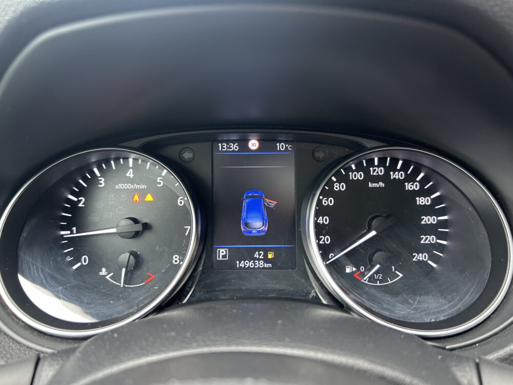 Nissan QASHQAI 1.3 DIG-T Design Edition // NAVI // CAMERA // PANO DAK // KEY LESS // STOELVERWARMING // 35