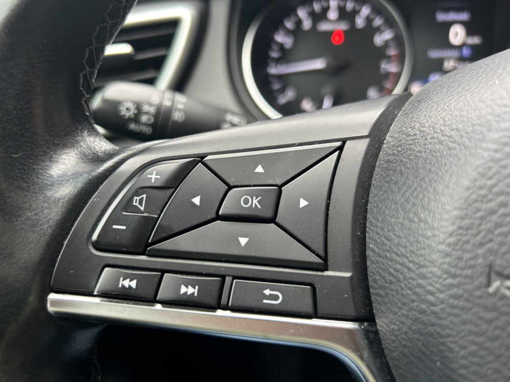 Nissan QASHQAI 1.3 DIG-T Design Edition // NAVI // CAMERA // PANO DAK // KEY LESS // STOELVERWARMING // 9