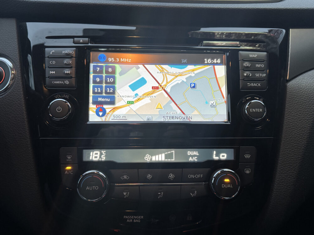 Nissan QASHQAI 1.3 DIG-T Tekna + // LEDER // MEMORY SEATS // BOSE AUDIO // TREKHAAK // PANO DAK // STOELVERWARMING // 14