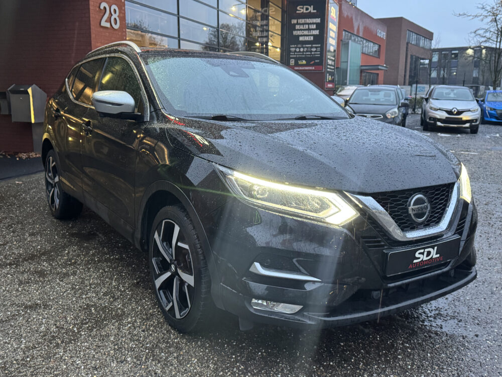 Nissan QASHQAI 1.3 DIG-T Tekna + // LEDER // MEMORY SEATS // BOSE AUDIO // TREKHAAK // PANO DAK // STOELVERWARMING // 2