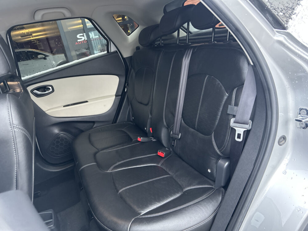 Renault Captur 1.2 TCe Xmod // LEDER // FULL LED // NAVI // CAMERA // PDC V+A // TREKHAAK!! 28