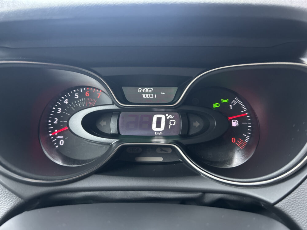 Renault Captur 1.2 TCe Xmod // LEDER // FULL LED // NAVI // CAMERA // PDC V+A // TREKHAAK!! 33