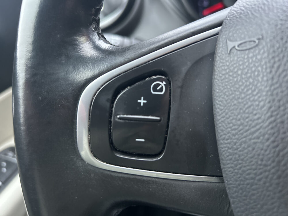 Renault Captur 1.2 TCe Xmod // LEDER // FULL LED // NAVI // CAMERA // PDC V+A // TREKHAAK!! 9