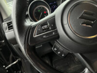 Suzuki Swift 1.2 Stijl // ADAPTIVE CRUISE // KEYLESS // CAMERA // CLIMA // STOELVERWARMING // NAVI+CARPLAY // FULL LED // AFN. TREKHAAK // 52