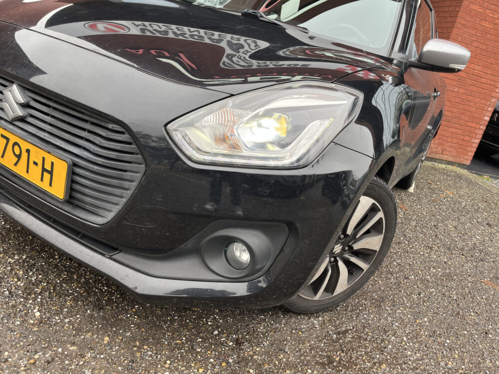 Suzuki Swift 1.2 Stijl // ADAPTIVE CRUISE // KEYLESS // CAMERA // CLIMA // STOELVERWARMING // NAVI+CARPLAY // FULL LED // AFN. TREKHAAK // 9