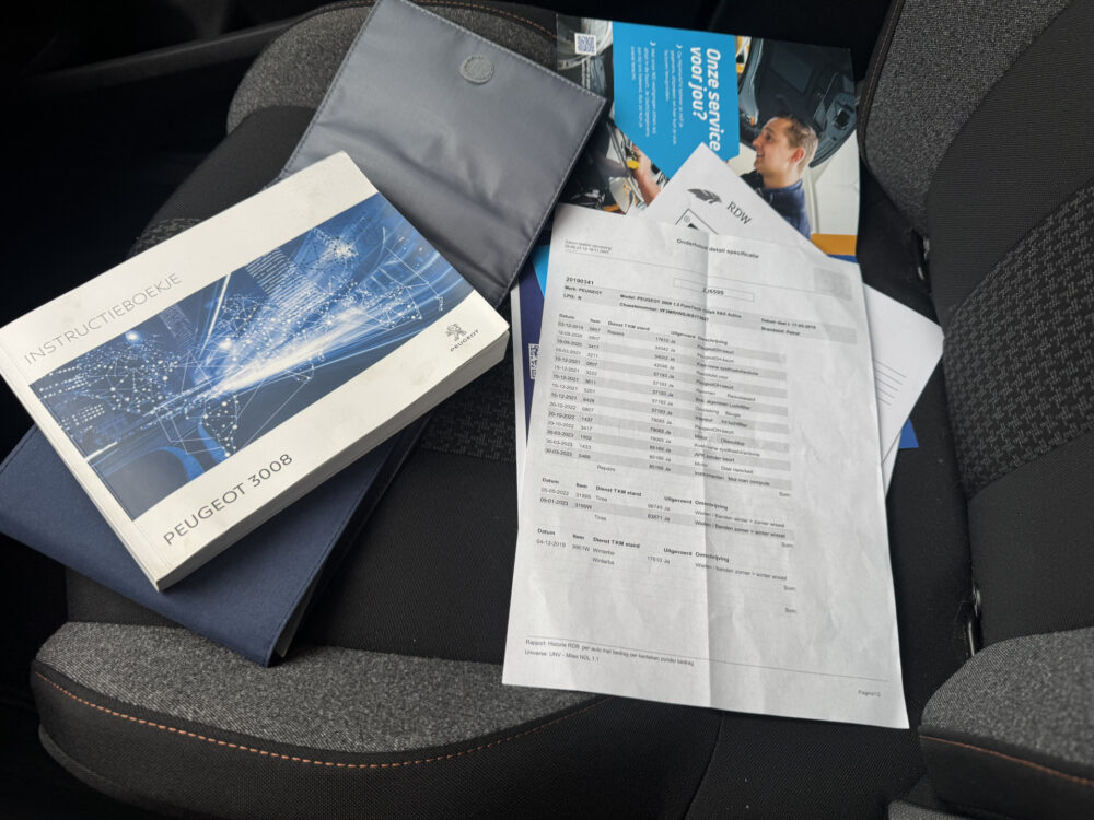 Peugeot 3008 1.2 Turbo AGC Allure // D. RIEM VERVANGEN!! // NAVI // PDC // CRUISE // CLIMA // TREKHAAK // 22