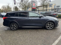 Ford FOCUS Wagon 1.5 EcoBoost Active ST-Line X 183PK!!!!// ADAPT. CRUISE // DODEHOEK // KEYLESS // CAMERA+SENSOREN // STUUR+STOELVERWARMING // B& 38