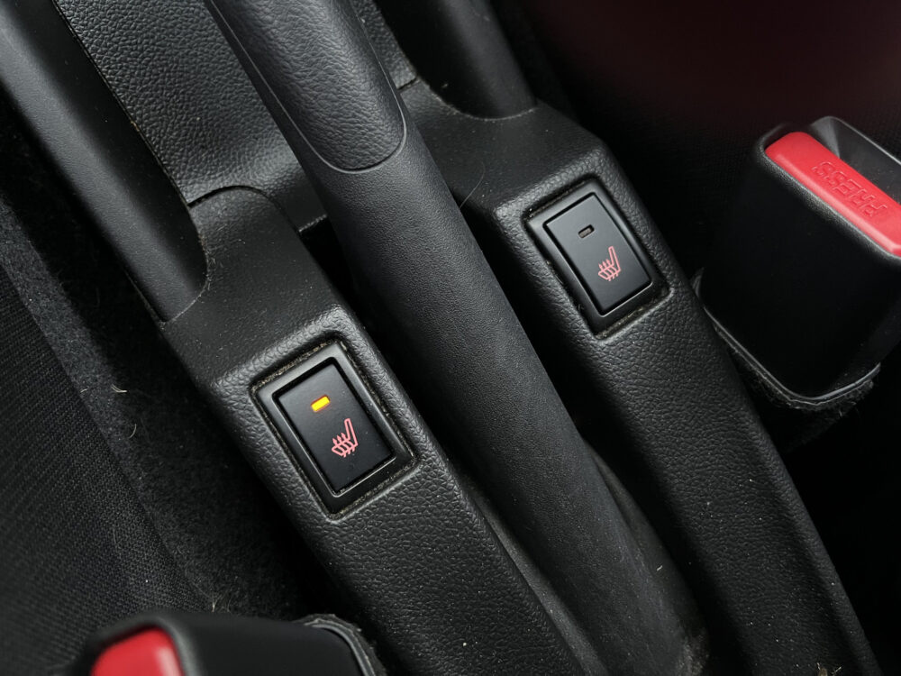 Suzuki Swift 1.2 Stijl // ADAPT. CRUISE // CLIMA // STOELVERWARMING // LED // KEYLESS // CAMERA // NAVI+CARPLAY // 24