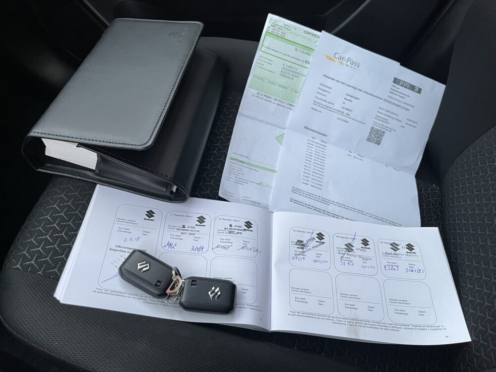 Suzuki Swift 1.2 Stijl // ADAPT. CRUISE // CLIMA // STOELVERWARMING // LED // KEYLESS // CAMERA // NAVI+CARPLAY // 31