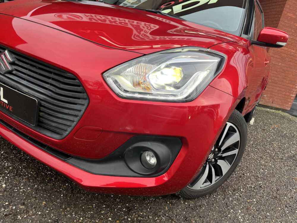 Suzuki Swift 1.2 Stijl // ADAPT. CRUISE // CLIMA // STOELVERWARMING // LED // KEYLESS // CAMERA // NAVI+CARPLAY // 9