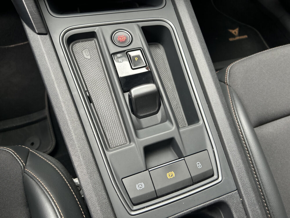 CUPRA Formentor 1.4 e-Hybrid VZ Performance 245PK!! // DODEHOEK // ADAPT. CRUISE // CAMERA+SENSOREN // NAVI+CARPLAY // VIRTUAL COCKPIT // KEYLES 21