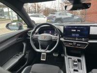 CUPRA Formentor 1.4 e-Hybrid VZ Performance 245PK!! // DODEHOEK // ADAPT. CRUISE // CAMERA+SENSOREN // NAVI+CARPLAY // VIRTUAL COCKPIT // KEYLES 42