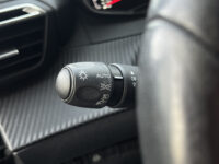 Peugeot 2008 1.2 PureTech Allure // LED // CRUISE // HALF LEDER // CAMERA+SENSOREN // NAVI+CARPLAY// STOELVERWARMING // 52