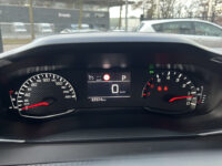 Peugeot 2008 1.2 PureTech Allure // LED // CRUISE // HALF LEDER // CAMERA+SENSOREN // NAVI+CARPLAY// STOELVERWARMING // 64