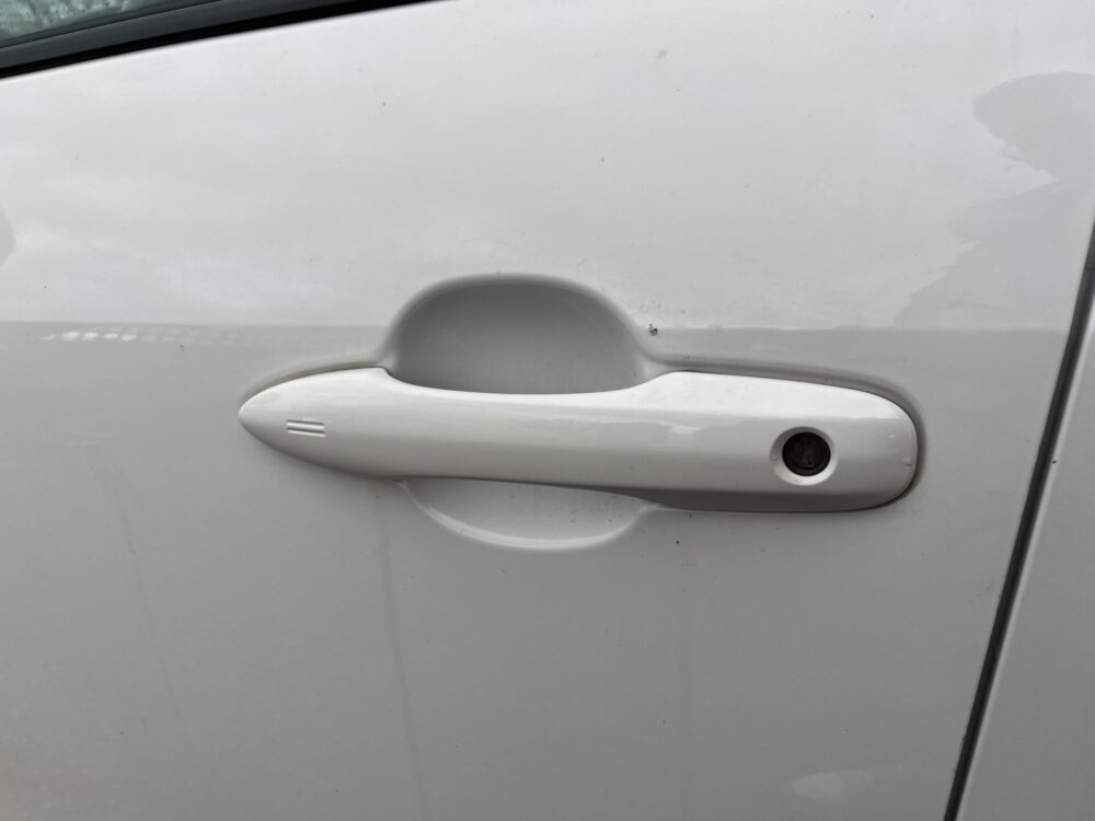 Toyota Yaris Cross 1.5 Hybrid Dynamic // FULL LED // KEYLESS // ADAPT. CRUISE // CAMERA // NAVI+CARPLAY // 11