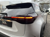 Toyota Yaris Cross 1.5 Hybrid Dynamic // FULL LED // KEYLESS // ADAPT. CRUISE // CAMERA // NAVI+CARPLAY // 46