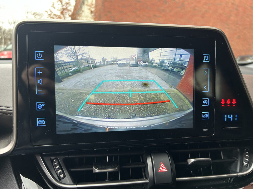 Toyota C-HR 1.8 Hybrid Executive // FULL LED // NAVI // CAMERA // ADAPTIVE CRUISE // KEYLESS // TREKHAAK!! 16