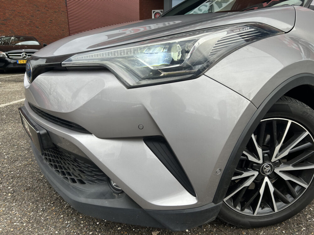 Toyota C-HR 1.8 Hybrid Executive // FULL LED // NAVI // CAMERA // ADAPTIVE CRUISE // KEYLESS // TREKHAAK!! 24
