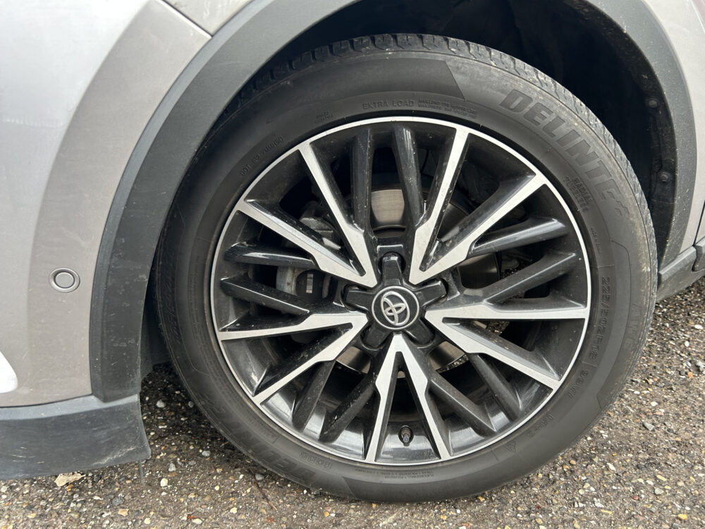 Toyota C-HR 1.8 Hybrid Executive // FULL LED // NAVI // CAMERA // ADAPTIVE CRUISE // KEYLESS // TREKHAAK!! 27