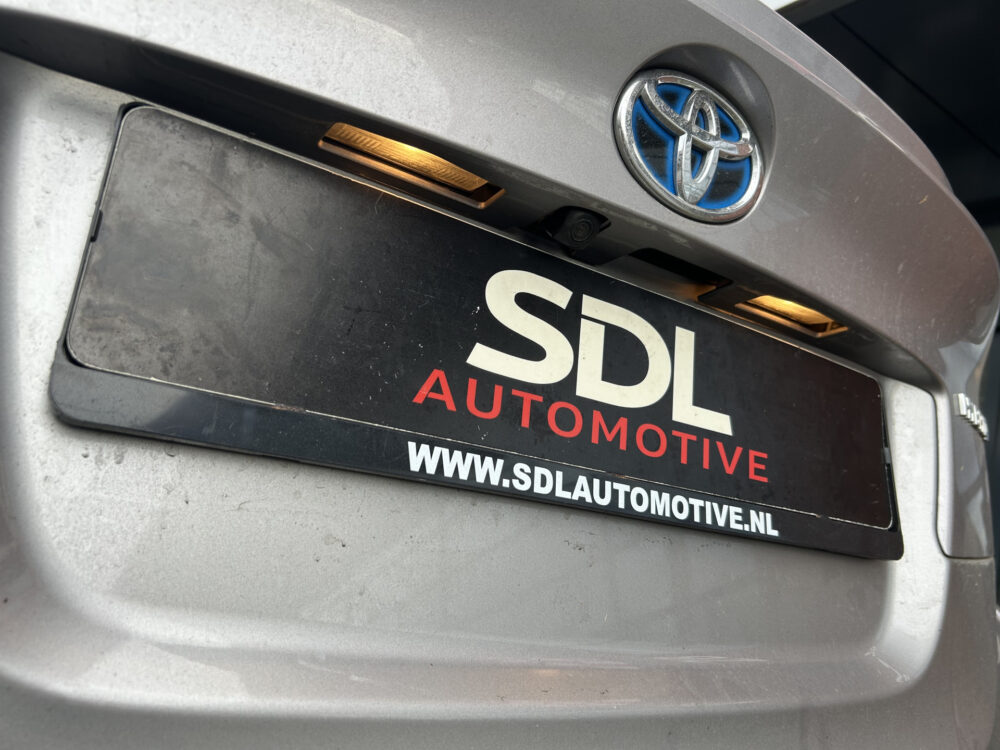 Toyota C-HR 1.8 Hybrid Executive // FULL LED // NAVI // CAMERA // ADAPTIVE CRUISE // KEYLESS // TREKHAAK!! 31